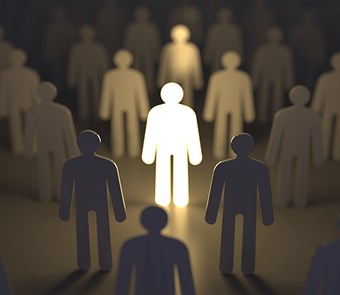 How to Stand Out From the Crowd During the Recruitment Process Listing Image
